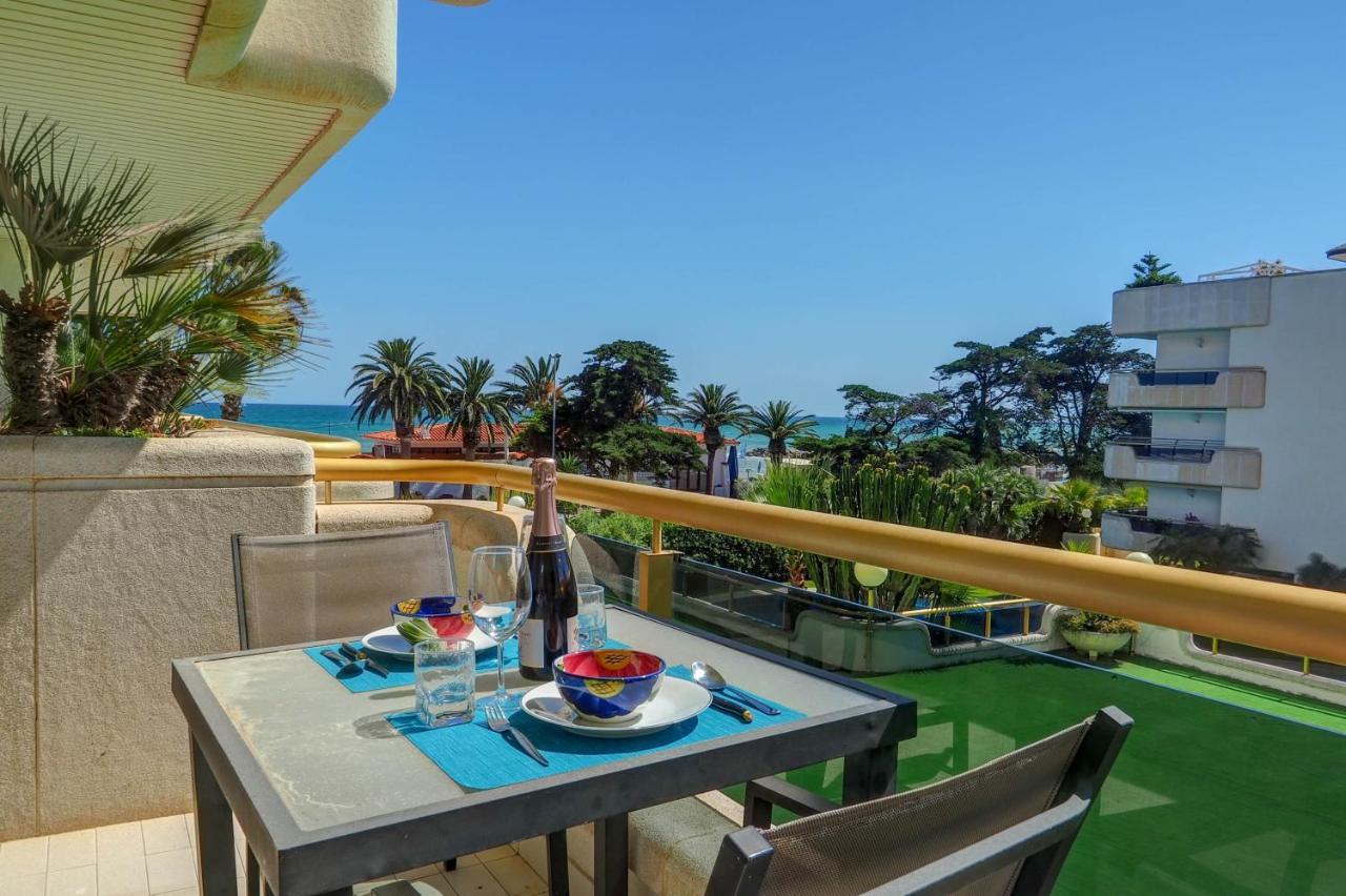 Mediterraneo Seaview Apartment By Hello Homes Sitges Luaran gambar